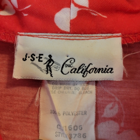 Vintage JSE California Red White Whimsy Floral Pattern Swing Dress - Picture 4 of 5